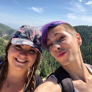 Meet your Posher, Jj